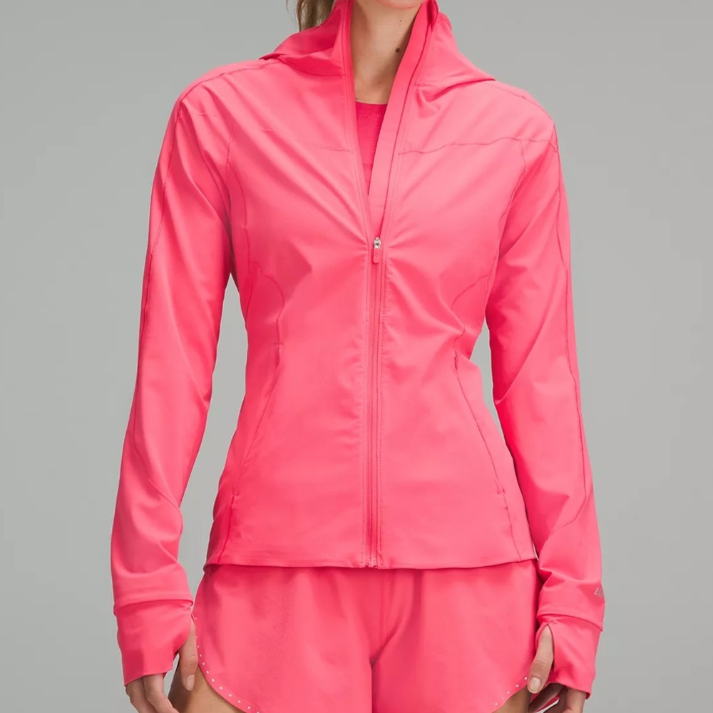 Lululemon mist over windbreaker